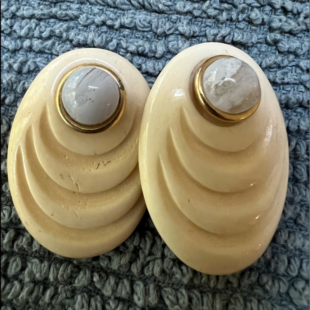Vintage Monet 2 in one earrings